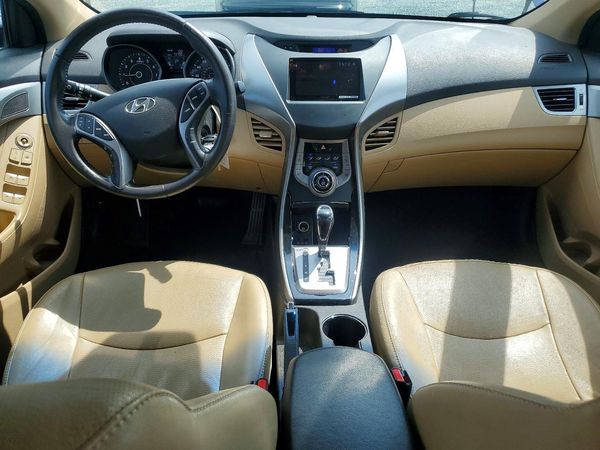 2013 HYUNDAI ELANTRA