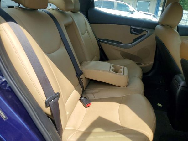 2013 HYUNDAI ELANTRA