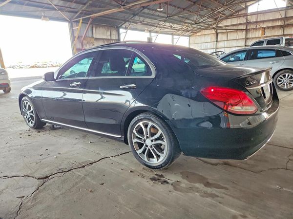 2016 MERCEDES-BENZ C