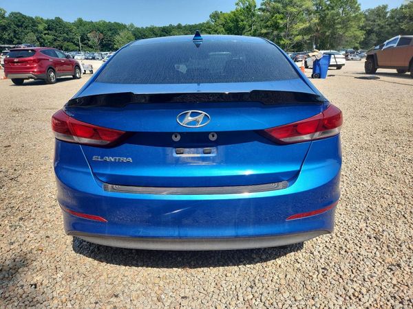 2017 HYUNDAI ELANTRA