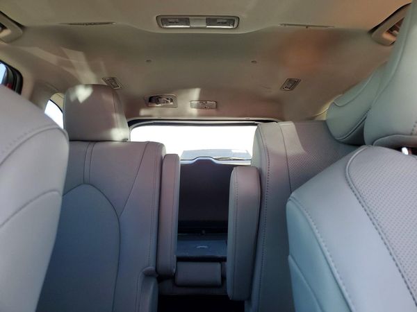 2025 TOYOTA HIGHLANDER