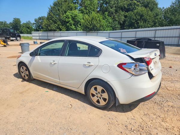 2016 KIA FORTE