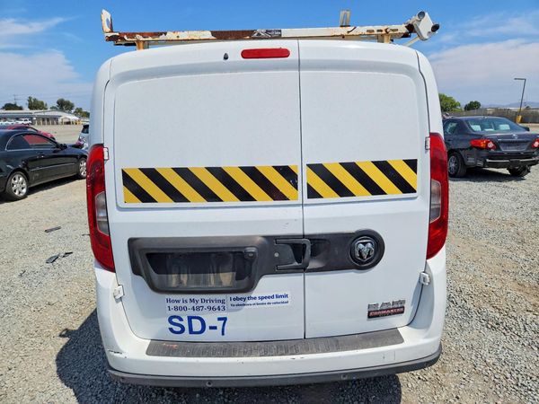 2015 RAM TRADESMAN