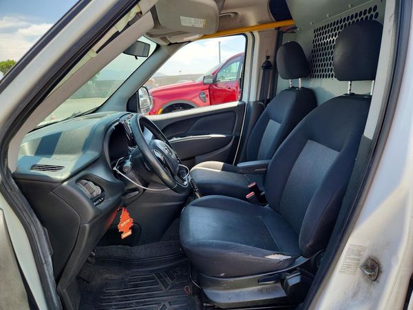 2015 RAM TRADESMAN