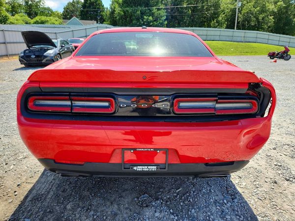 2018 DODGE CHALLENGER
