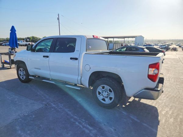 2017 TOYOTA TUNDRA