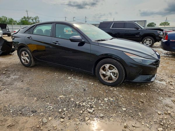 2021 HYUNDAI ELANTRA SE
