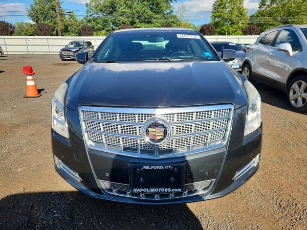 2013 CADILLAC XTS