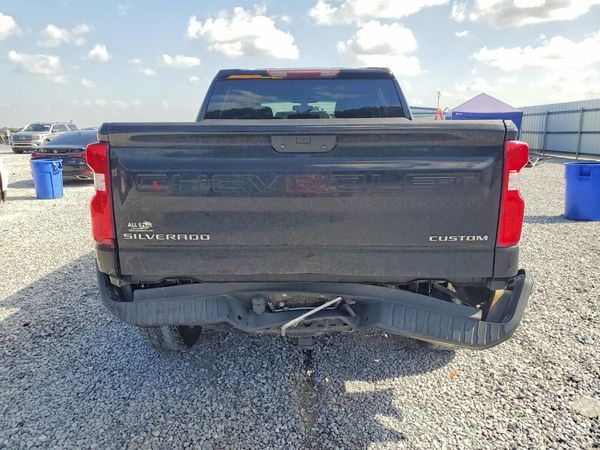 2020 CHEVROLET SILVERADO Custom