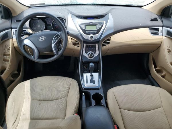2013 HYUNDAI ELANTRA