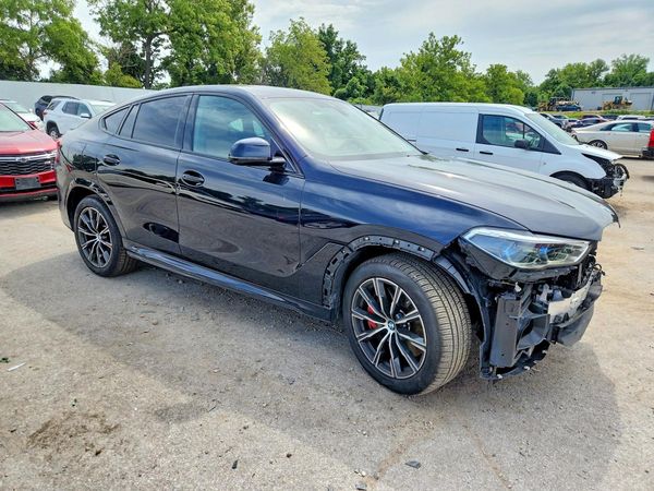 2023 BMW X6 M50i