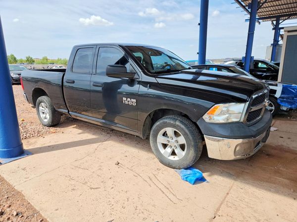 2018 RAM 1500 ST