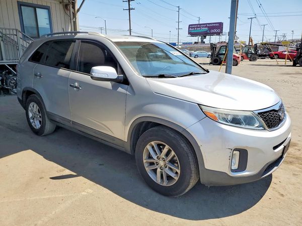 2015 KIA SORENTO
