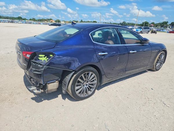 2020 MASERATI GHIBLI