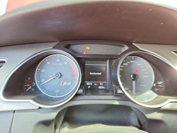 2015 AUDI S5