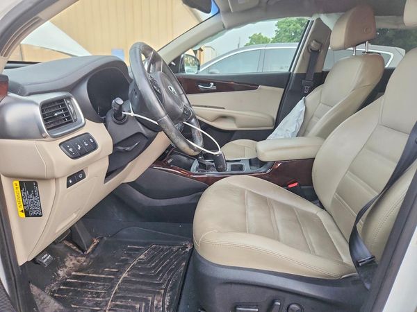 2017 KIA SORENTO EX