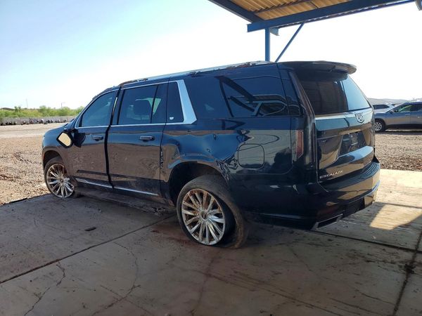 2022 CADILLAC ESCALADE Luxury