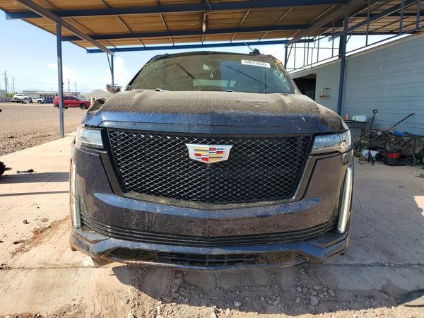 2022 CADILLAC ESCALADE Luxury