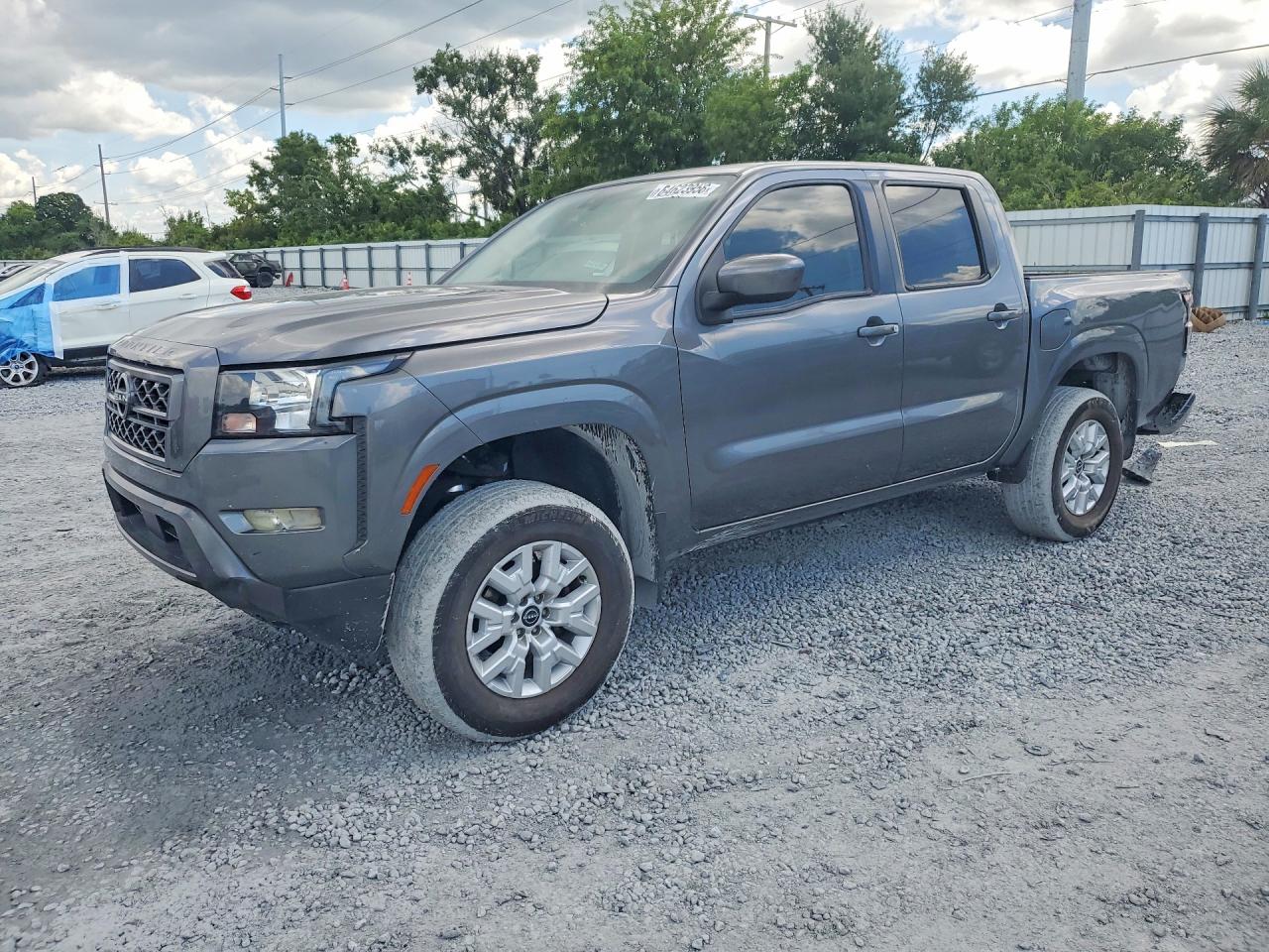 2022 NISSAN FRONTIER