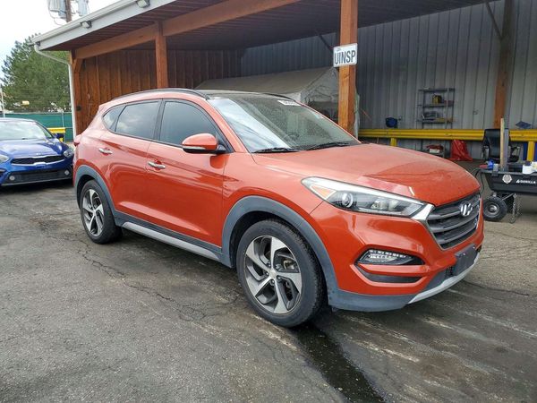 2017 HYUNDAI TUCSON