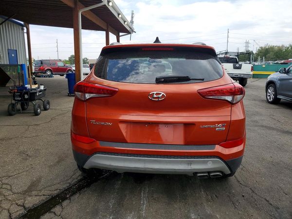 2017 HYUNDAI TUCSON