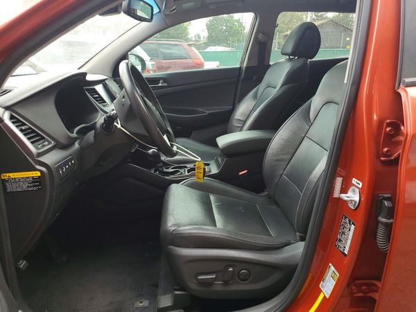 2017 HYUNDAI TUCSON