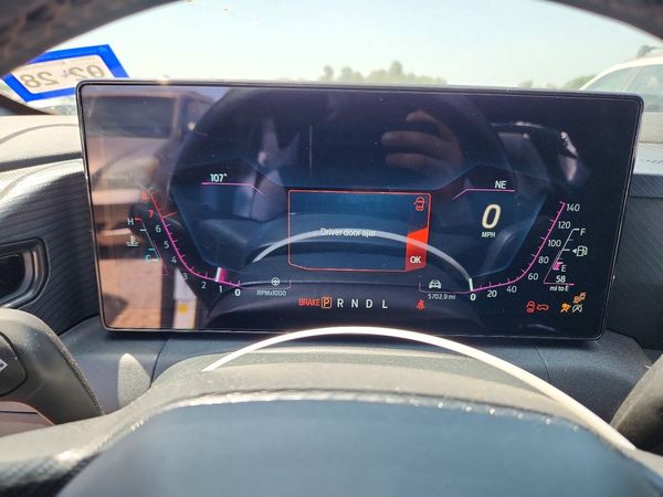 2026 FORD MUSTANG I4