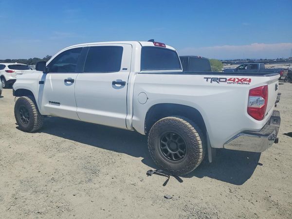 2020 TOYOTA TUNDRA SR5 Grade