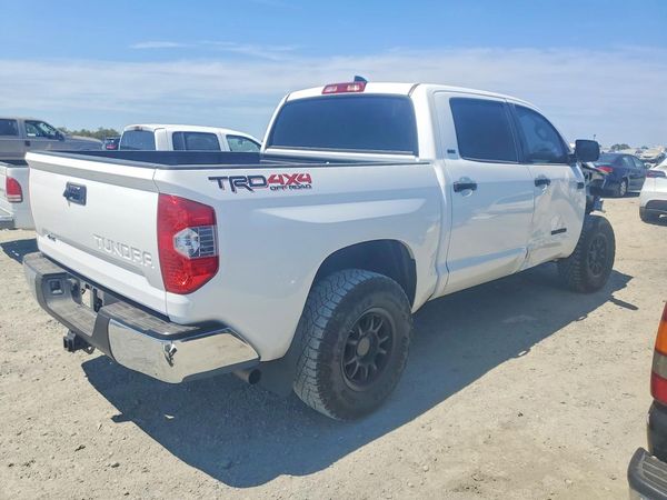 2020 TOYOTA TUNDRA SR5 Grade