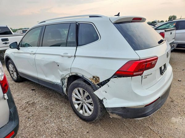 2018 VOLKSWAGEN TIGUAN SE, SEL