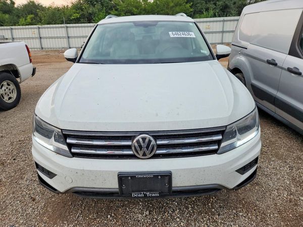 2018 VOLKSWAGEN TIGUAN SE, SEL