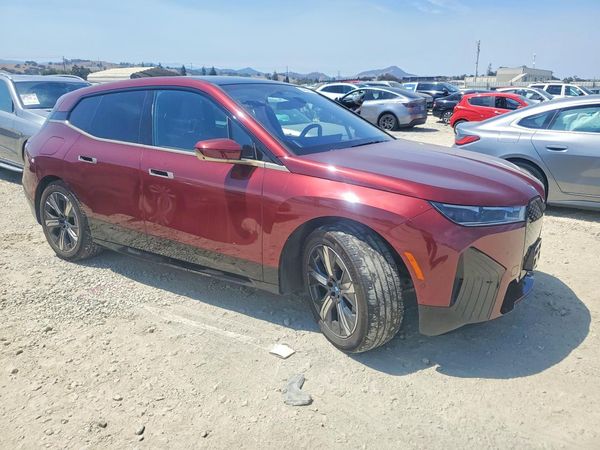 2023 BMW IX xDrive50i