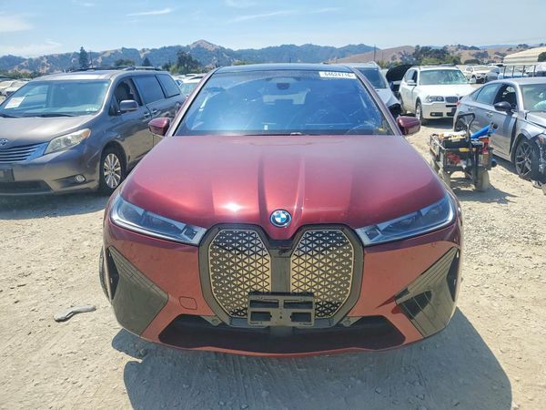 2023 BMW IX xDrive50i
