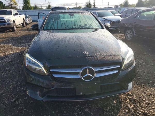 2019 MERCEDES-BENZ C