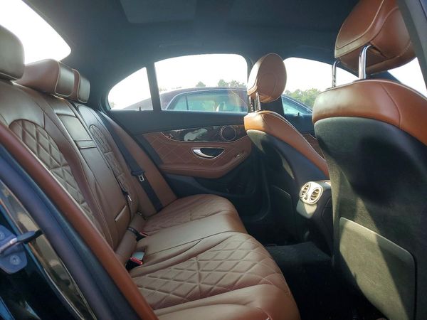 2019 MERCEDES-BENZ C