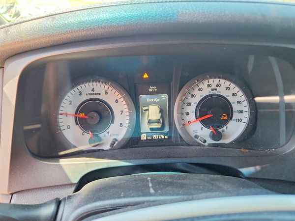 2017 TOYOTA SIENNA SE/SE Premium