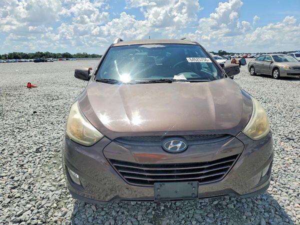 2015 HYUNDAI TUCSON GLS (Middle)