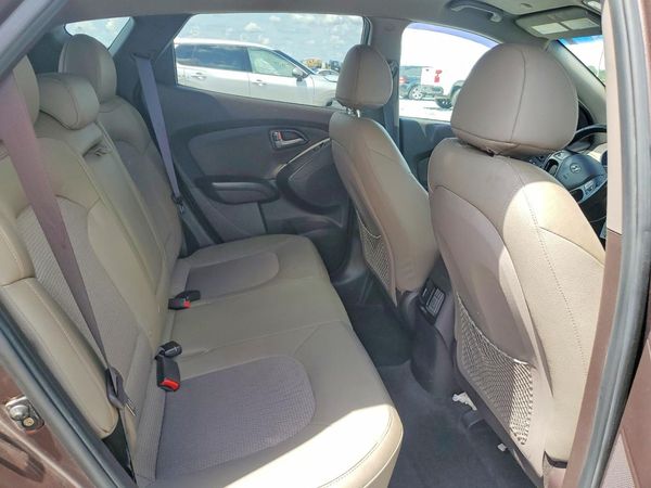 2015 HYUNDAI TUCSON GLS (Middle)