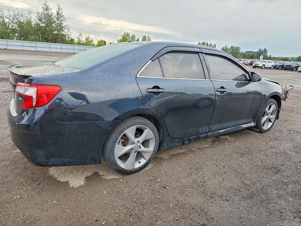 2013 TOYOTA CAMRY