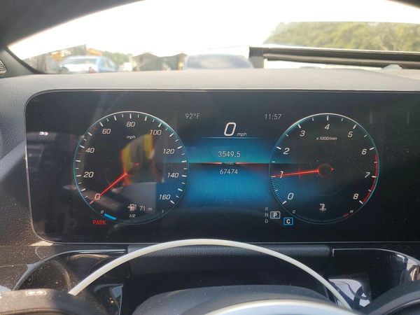 2022 MERCEDES-BENZ GLA