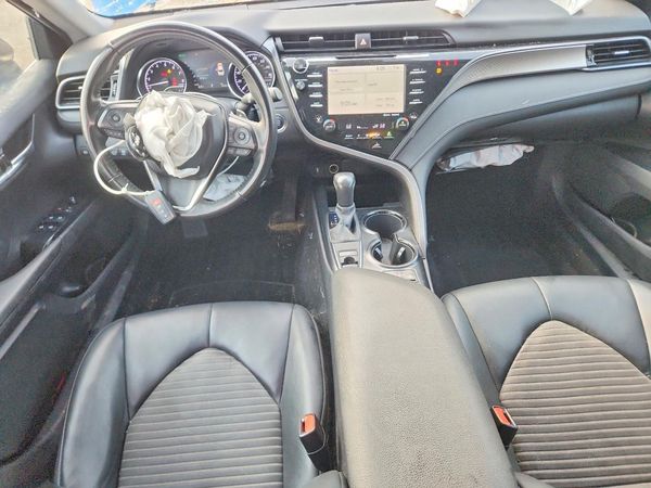 2020 TOYOTA CAMRY