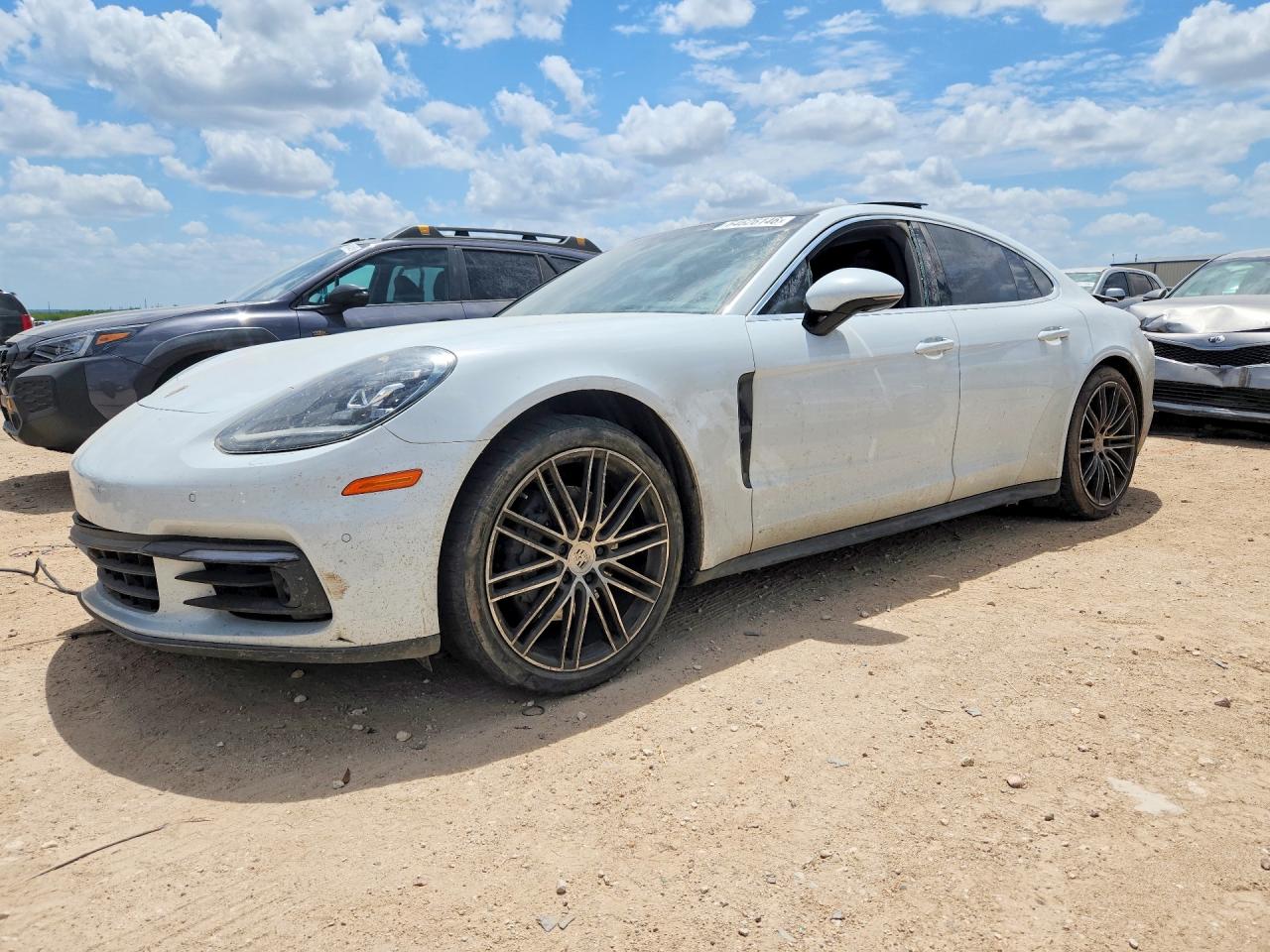 2018 PORSCHE PANAMERA 4S — Front 3/4