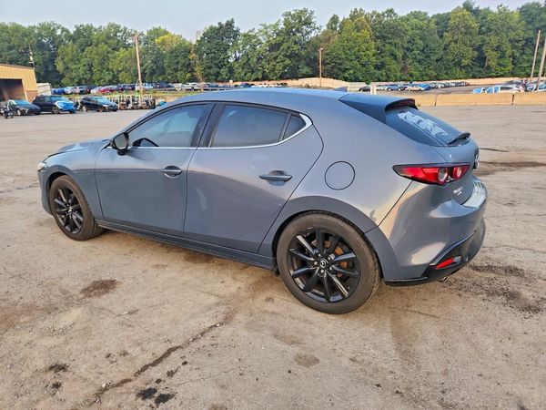 2021 MAZDA 3