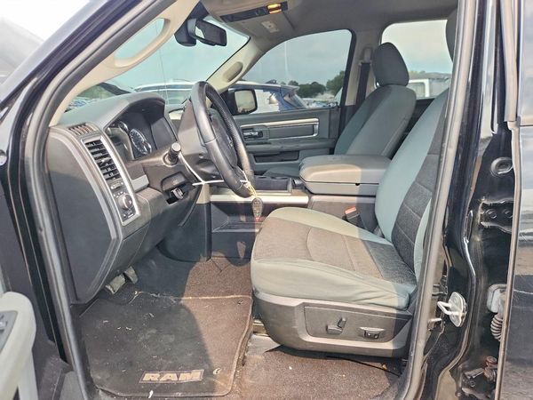 2014 RAM 1500 SLT