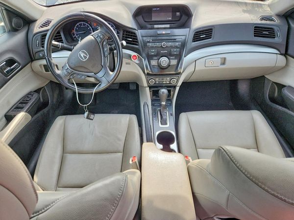 2017 ACURA ILX