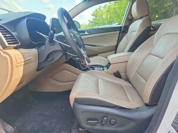 2020 HYUNDAI TUCSON