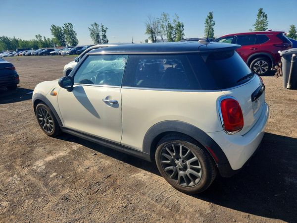 2016 MINI COOPER