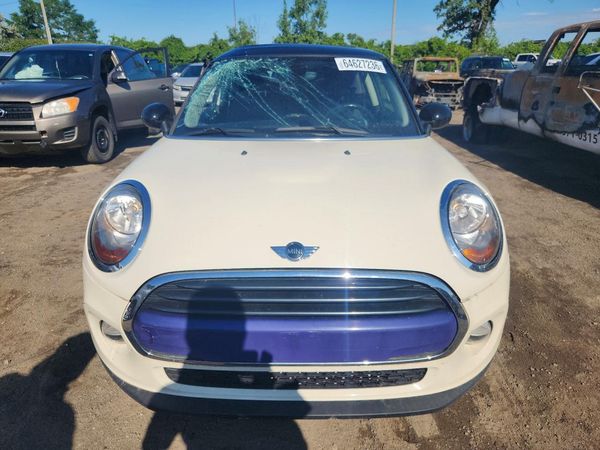 2016 MINI COOPER
