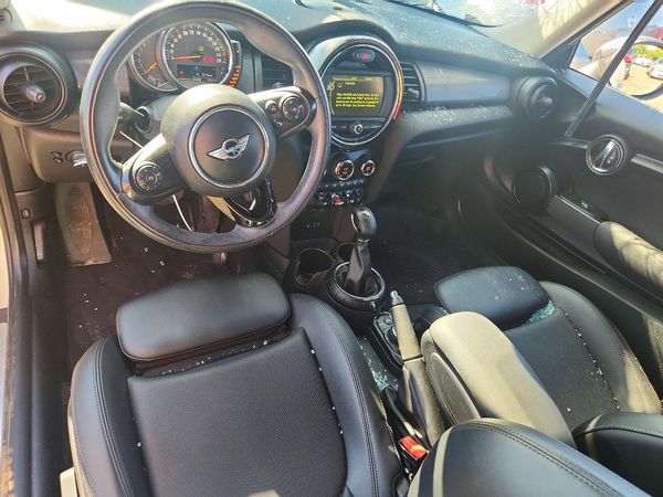 2016 MINI COOPER