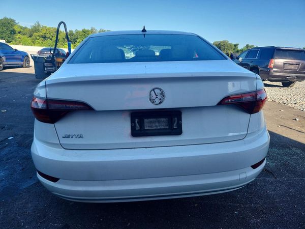 2019 VOLKSWAGEN JETTA S, SE, R-Line — DIRR